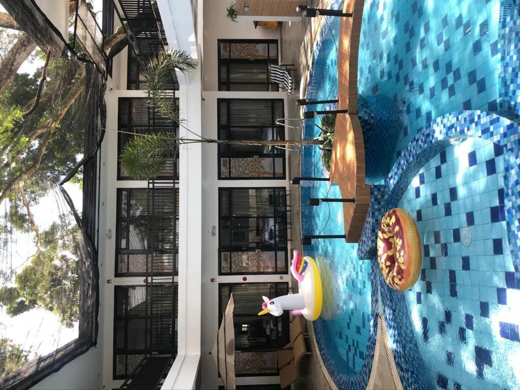 White Breeze Palawan Boutique Hotel Puerto Princesa Εξωτερικό φωτογραφία