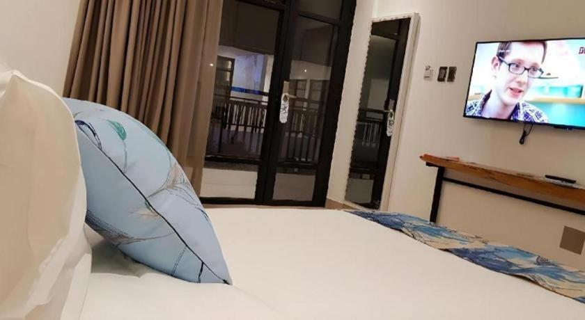 White Breeze Palawan Boutique Hotel Puerto Princesa Εξωτερικό φωτογραφία